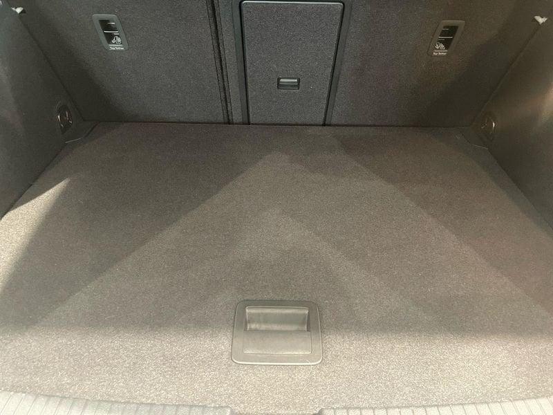 Volkswagen T-Roc 1.0 tsi Life 110cv