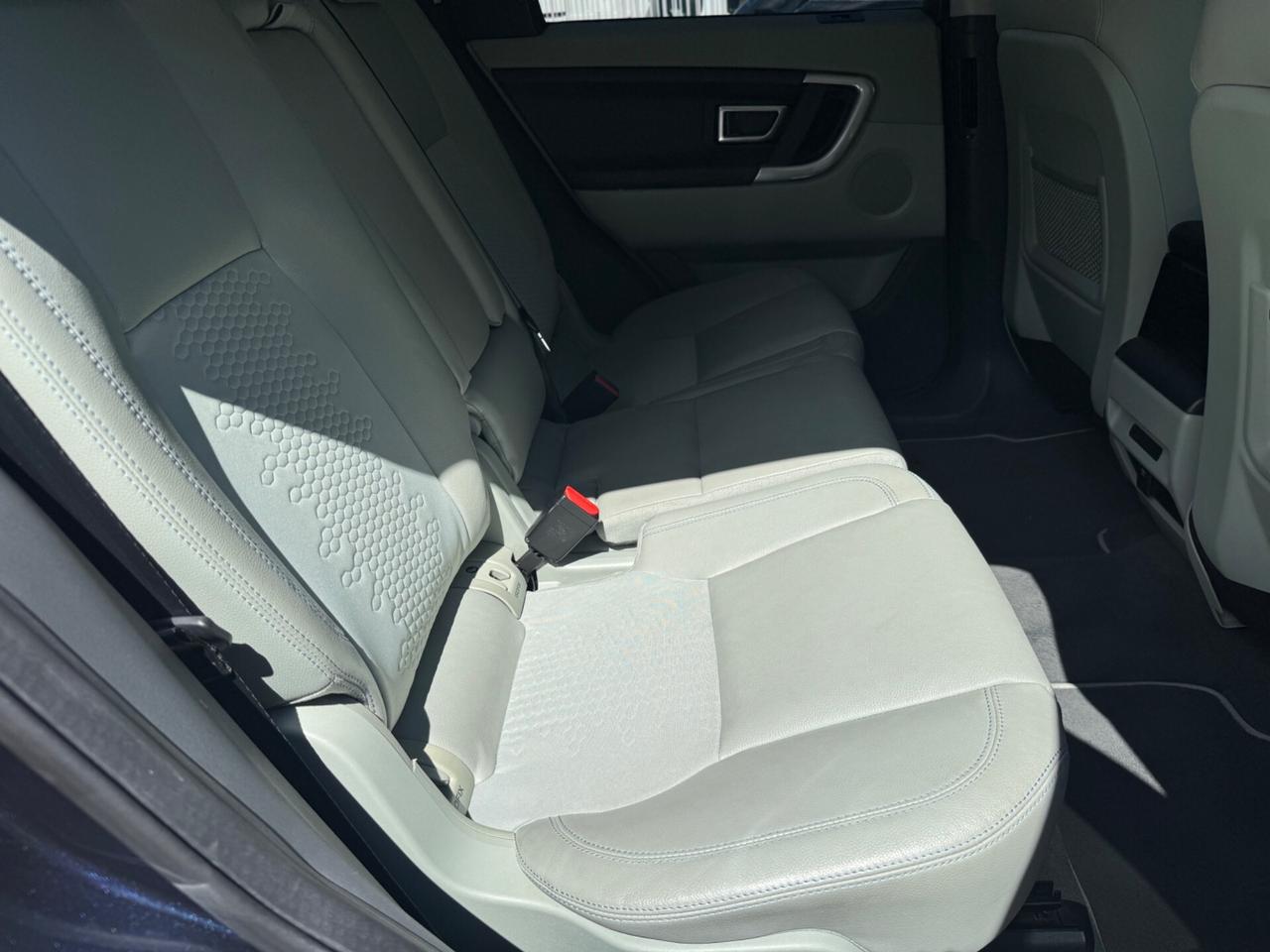 Land Rover Discovery Sport 2.0 TD4 180 CV HSE Luxury