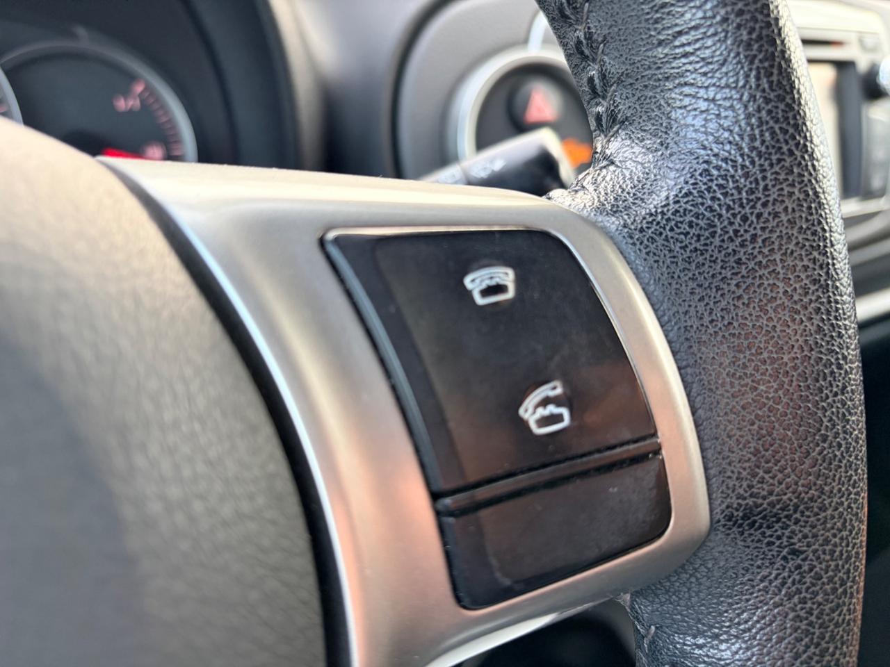 Toyota Yaris 1.4 D-4D 5 porte Style M-MT