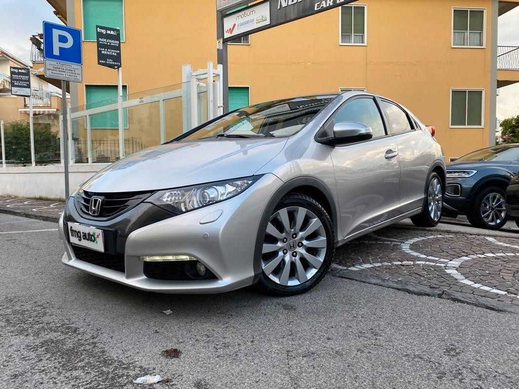 HONDA CIVIC 1.6*i-DTEC*RETROCAMERA*SENS.ANT.POST*NORD.ITALIA*