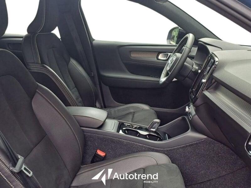 Volvo XC40 D3 150 CV AWD Automatica NAVI LED R-design