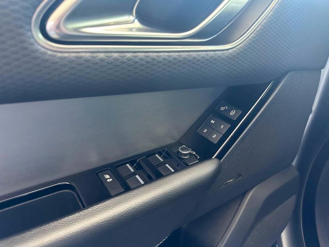 Land Rover Range Rover Velar R-Dynamic S my20 C21