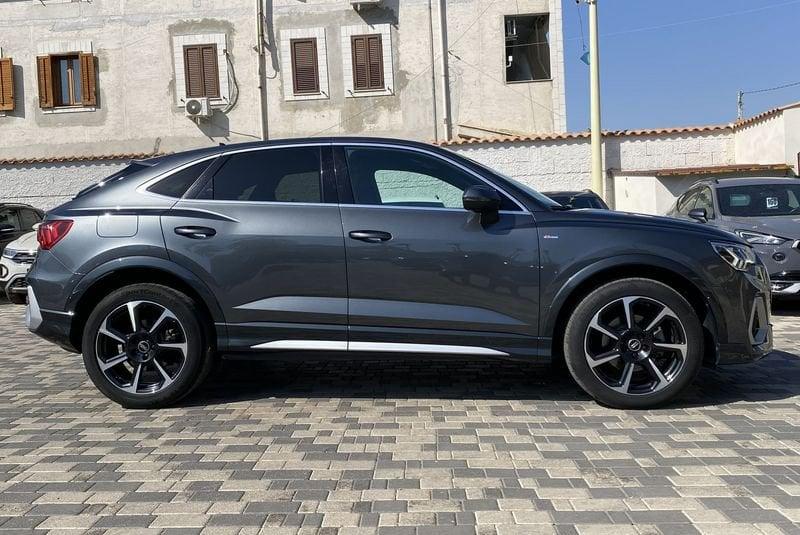Audi Q3 SPB S Line interno ed esterno 2.0 TDI 150CV S-Tronic quattro 35