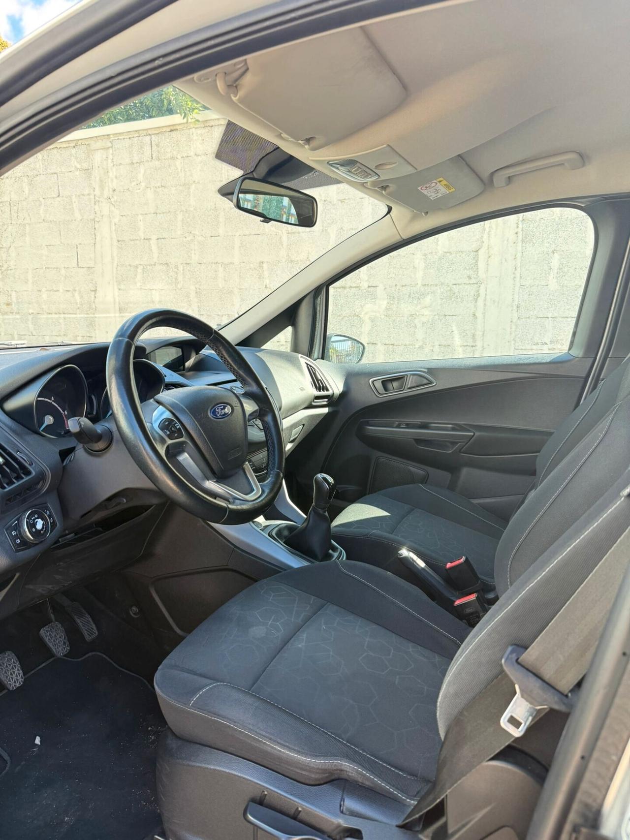 Ford B-Max 1.5 TDCi 75 CV Business Titanium