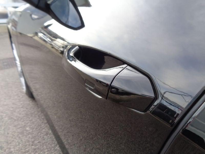 Audi A6 A6 Avant 40 2.0 TDI quattro ultra S tronic Business Sport