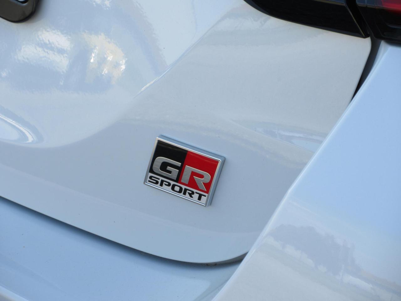 Toyota Yaris 1.5h GR Sport