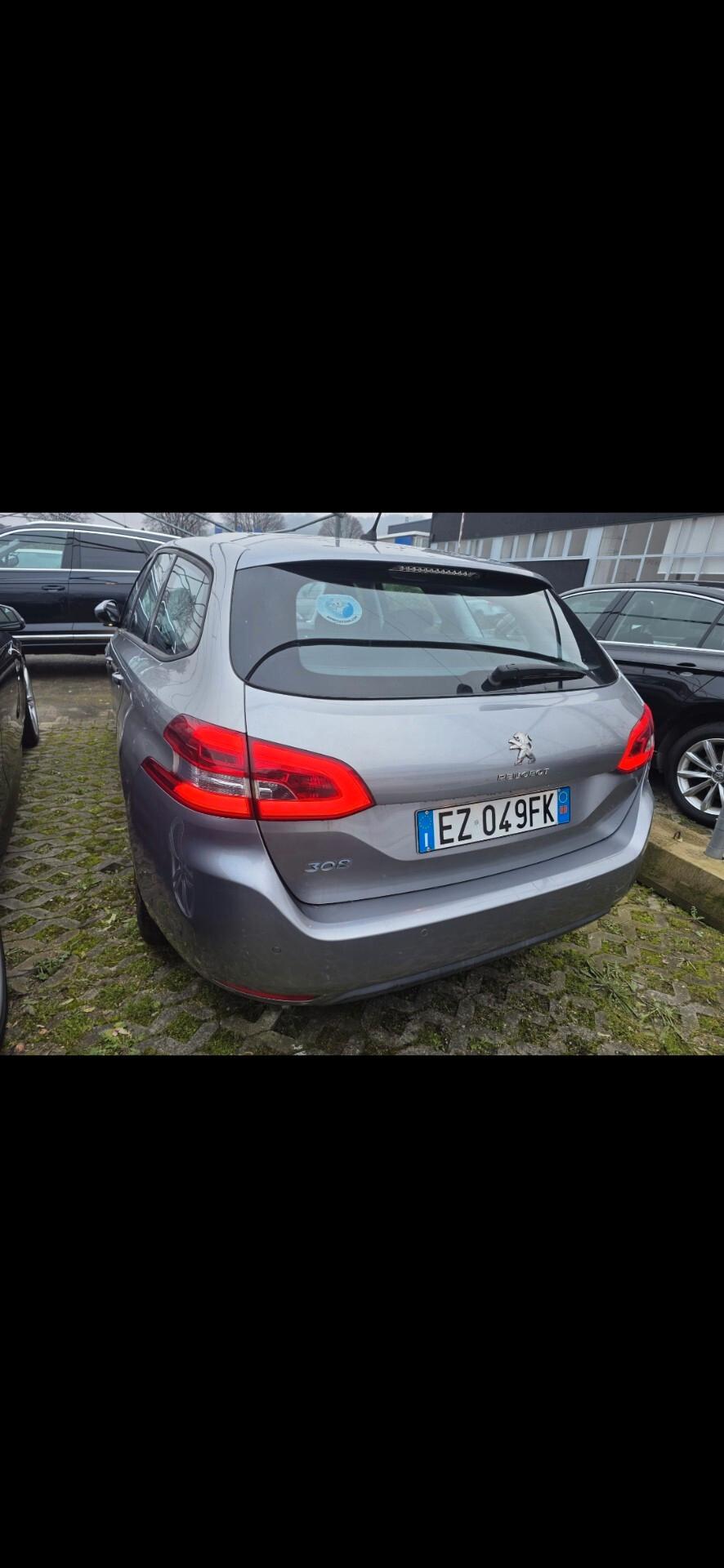 Peugeot 308 BlueHDi 1.6 92cv garantita 12 mesi