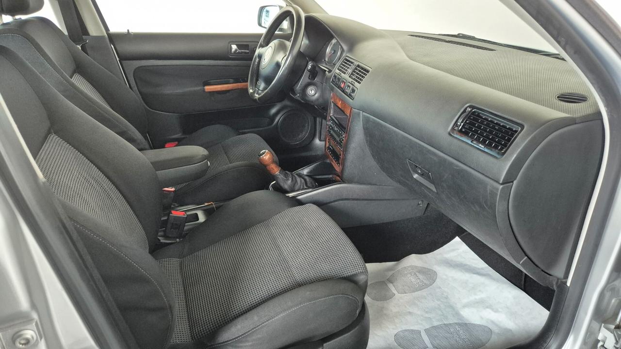 Volkswagen Bora 1.6 16V cat Highline