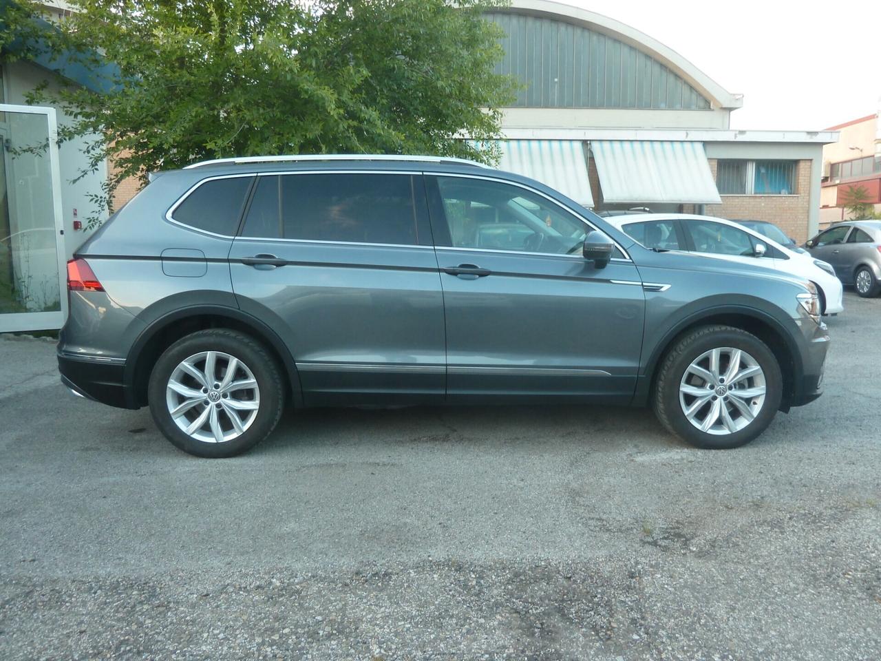 Volkswagen Tiguan 2.0 TDI 150 CV DSG 7 Posti