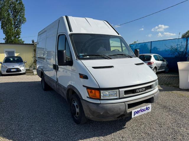 IVECO Daily 35C12 2.3 Hpi TDI PM-TA Furg.