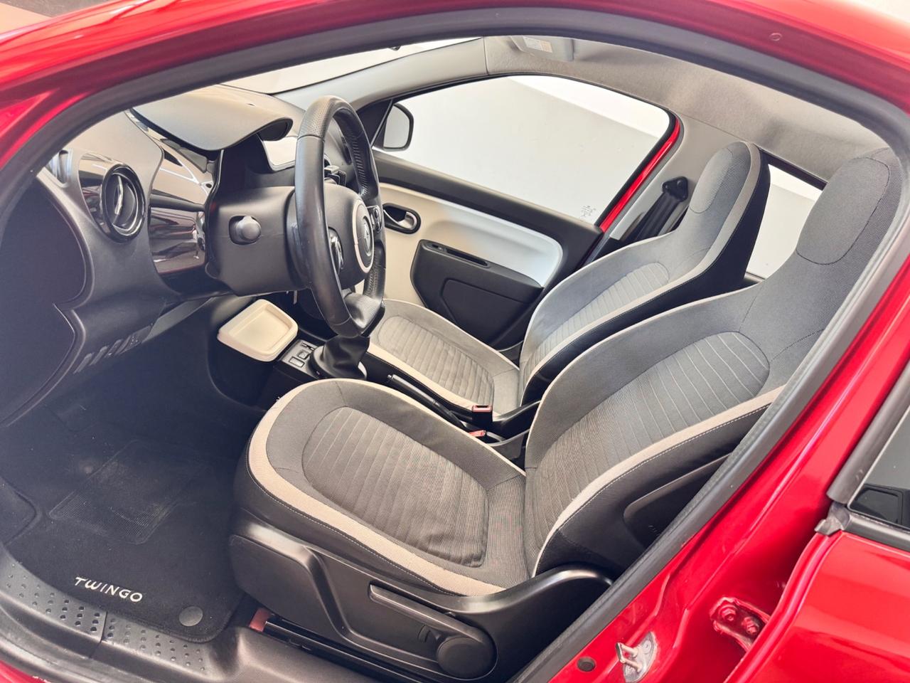 Renault Twingo 1.0 SCe Live