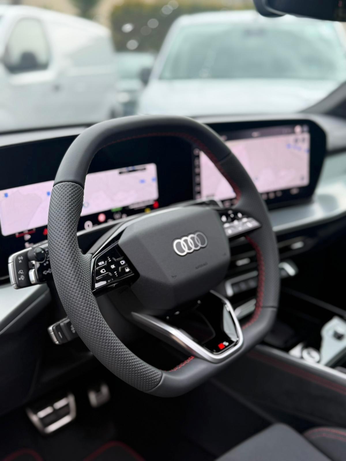 Audi Q3 TDI S tronic line edition