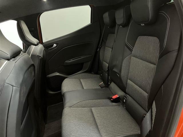 RENAULT Clio 5 Porte 1.6 E-Tech full hybrid 145cv Techno A