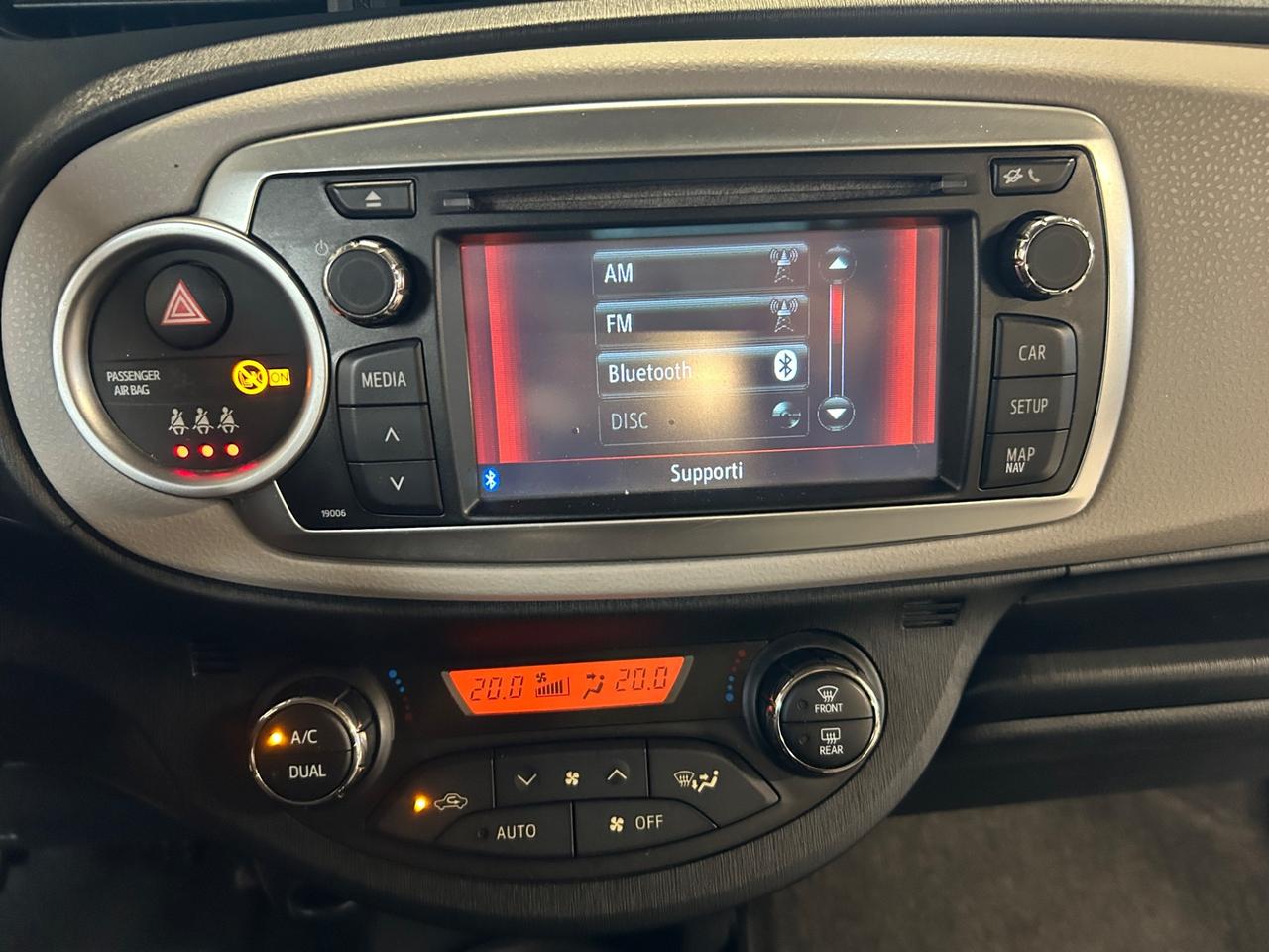 Toyota Yaris 1.3 benzina 73 kw