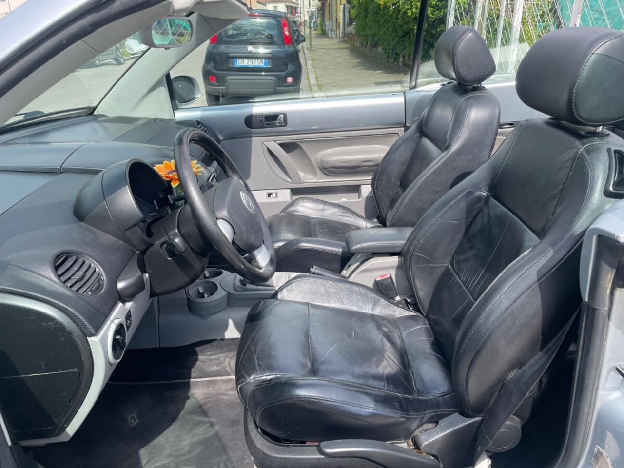 Volkswagen New Beetle / MAGGIOLONE