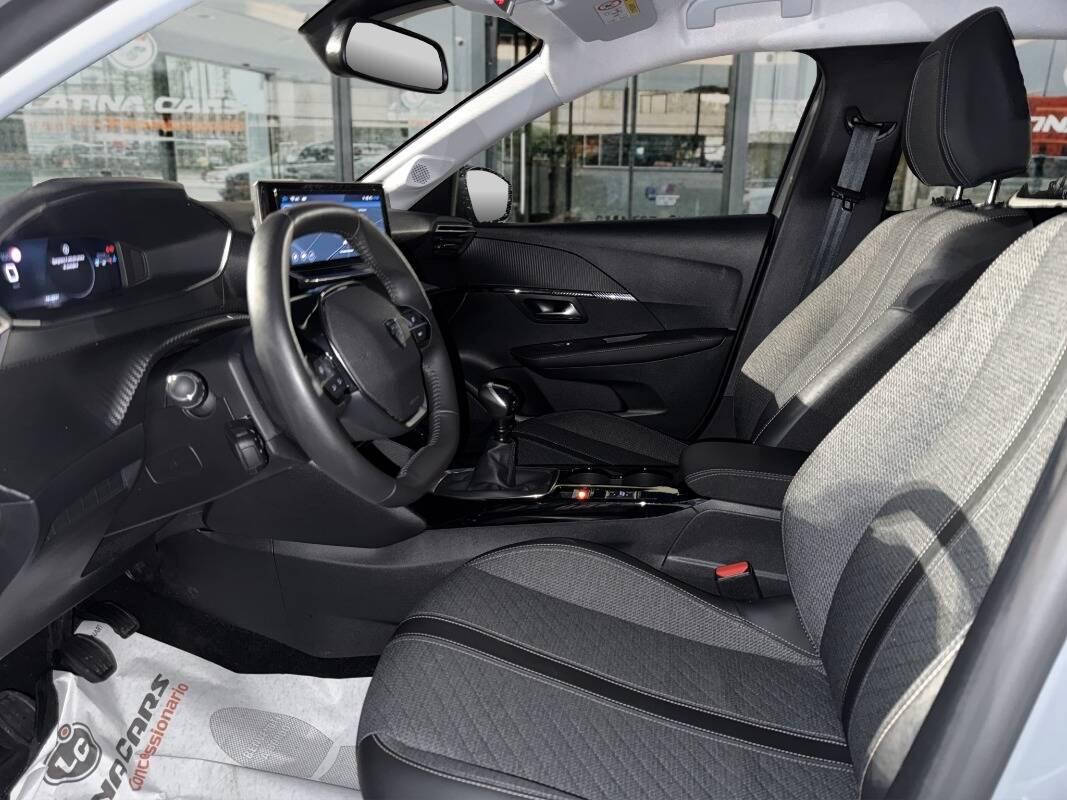 Peugeot 208 1.2 puretech Allure 100cv Con Telecamera a 360°