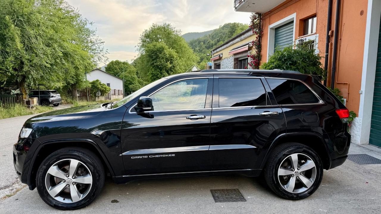 Jeep Grand Cherokee Grand Cherokee 3.0 V6 CRD 250 CV Multijet II Overland