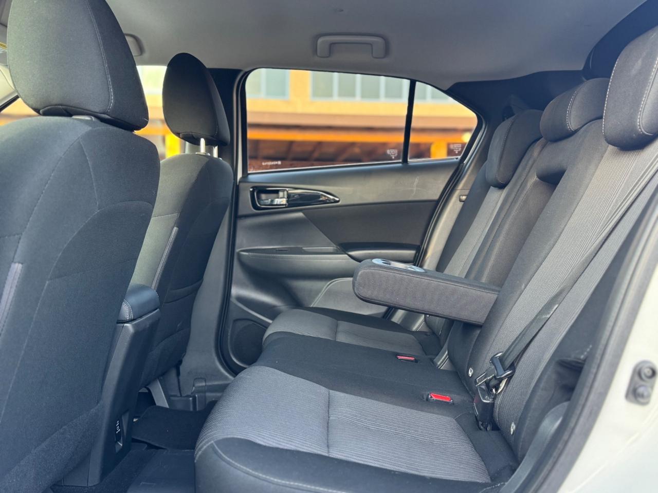 Mitsubishi Eclipse Cross 2.4 MIVEC 4WD PHEV Intense 39,999km