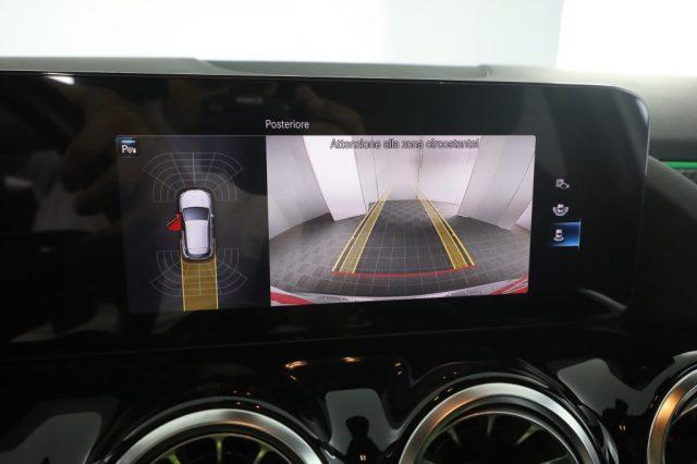 MERCEDES-BENZ CLA sse GLA GLA 180 d Automatic Premium