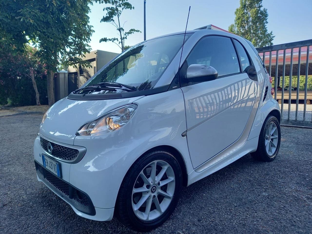 Smart ForTwo 1.0 71cv E5 SERVOSTERZO