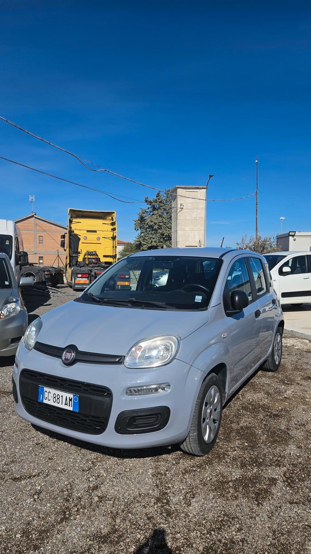 Fiat Panda 1.2 Connected by Wind