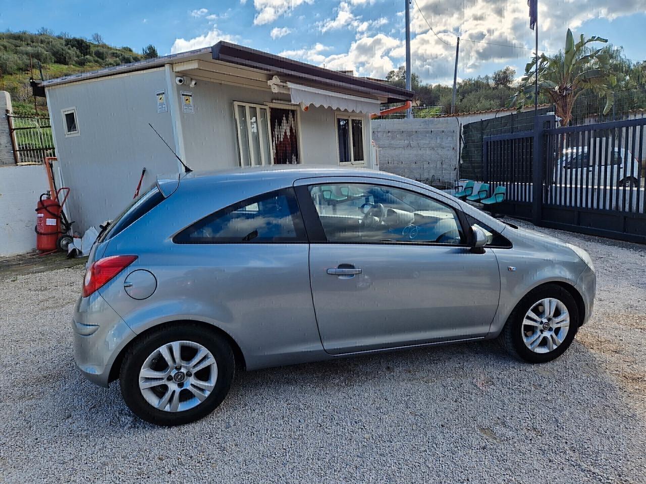 Opel Corsa 1.3 CDTI 95CV eco FLEX 3 porte