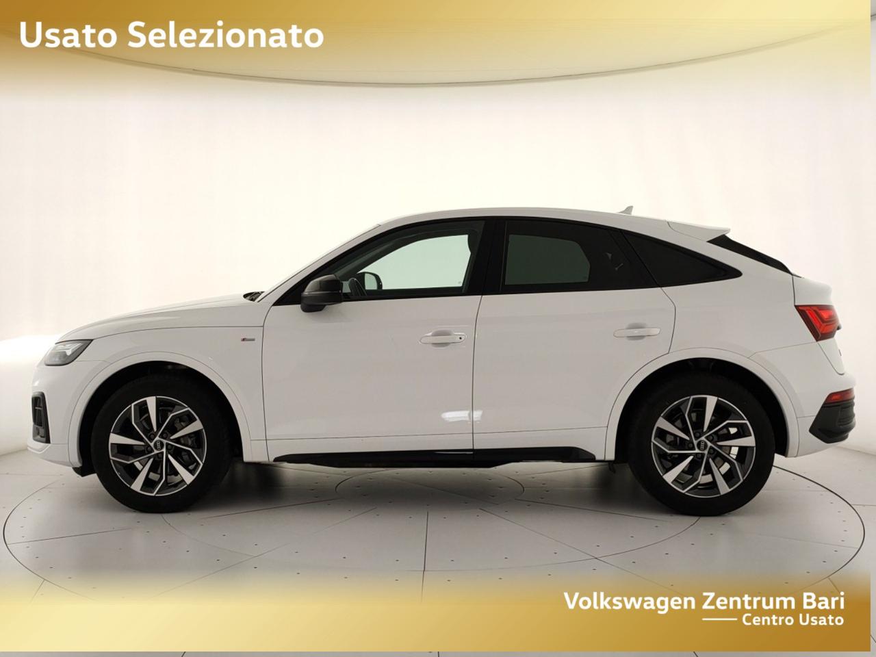 Audi Q5 sportback 35 2.0 tdi mhev 12v s line s-tronic