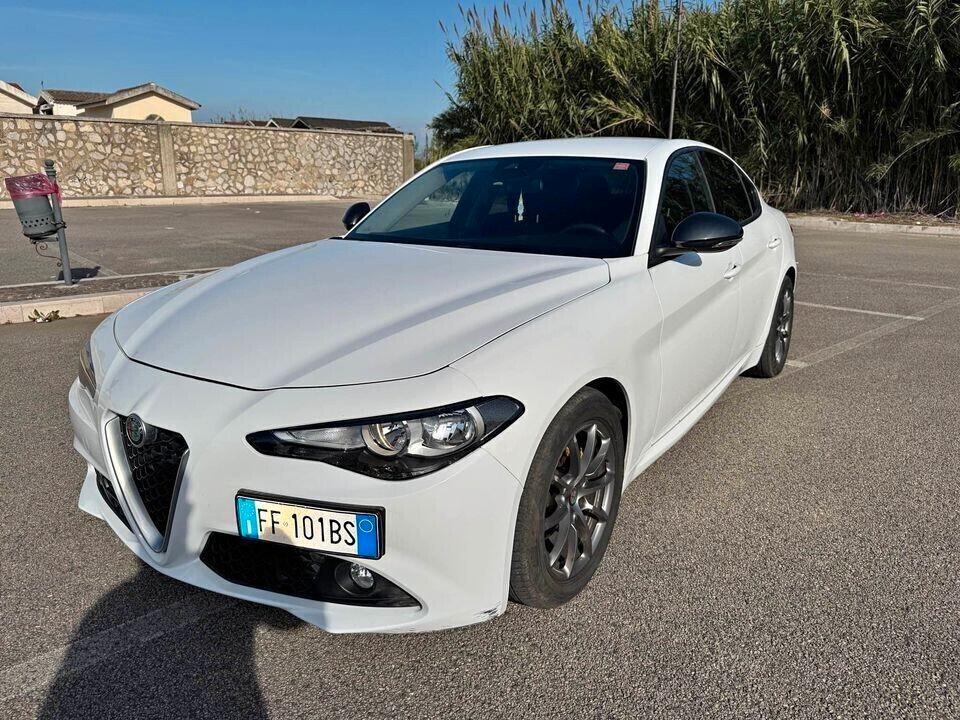 Alfa Romeo Giulia 2.2 Turbodiesel 150 CV