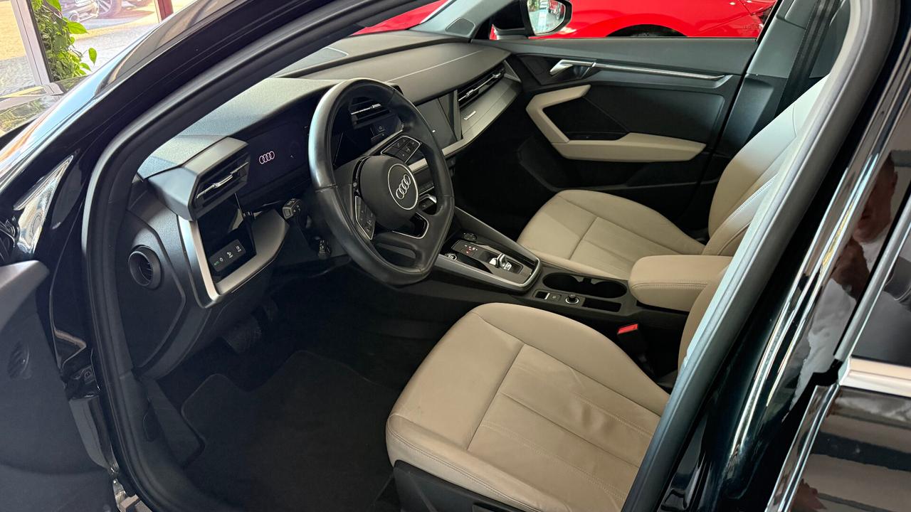 AUDI A3 SPORTBACK S LINE TETTO APRIBILE