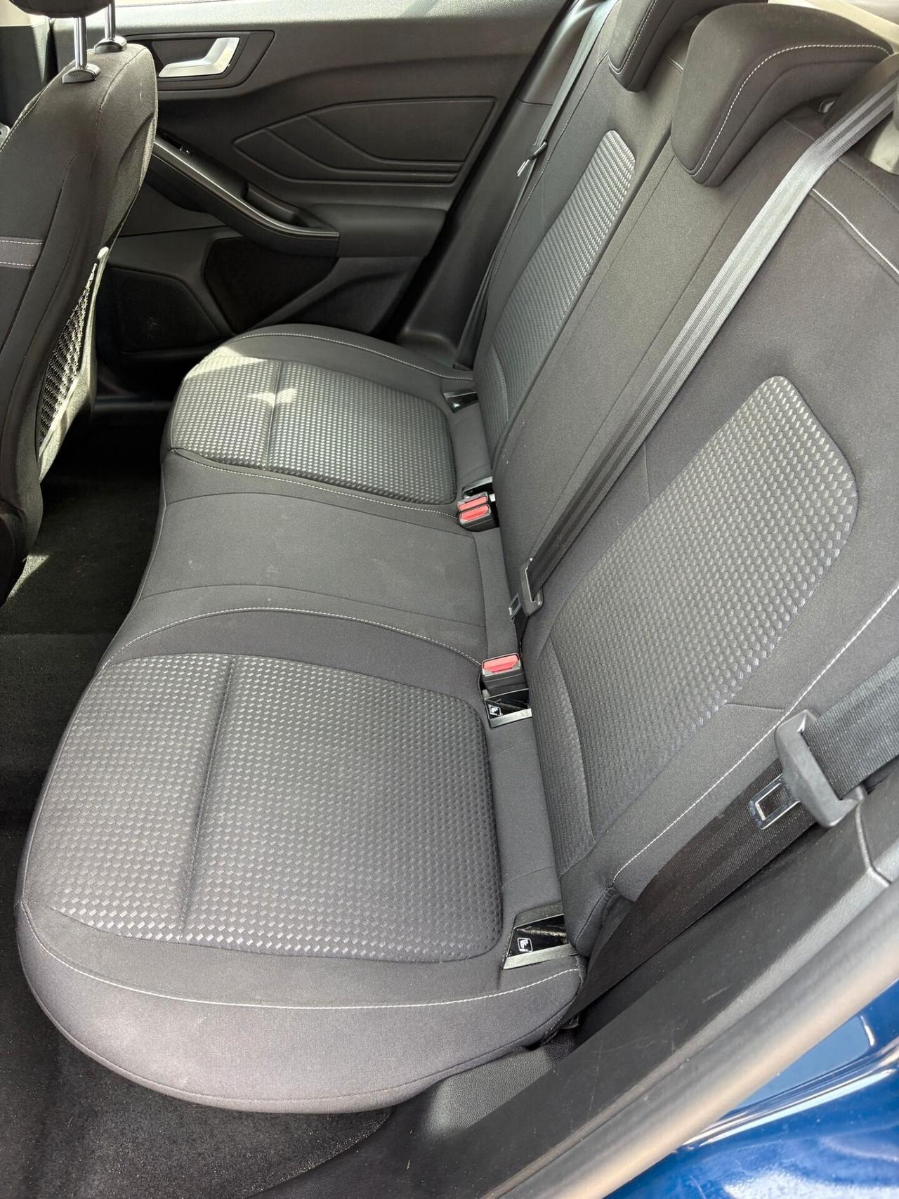 FORD Focus 1.5EcoB Aut-S SW Bus. Co-Pilot 2020