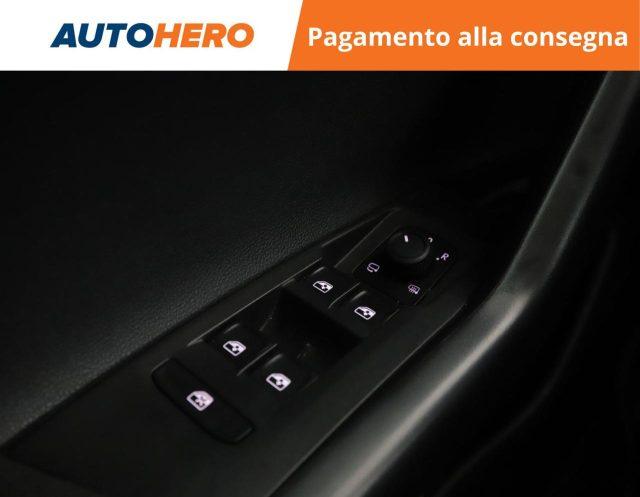 VOLKSWAGEN Polo 1.0 TSI DSG Life
