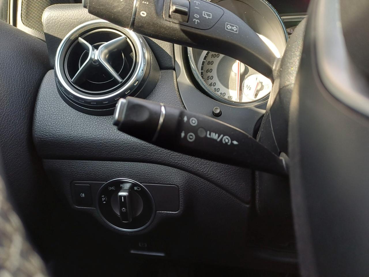 Mercedes-benz GLA 220 CDI Automatic 4Matic Premium Night Editions