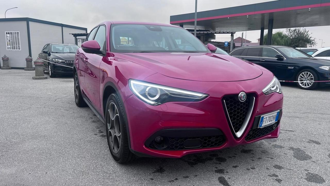 Alfa Romeo Stelvio 2.2 Turbodiesel 150 CV AT8 RWD Business