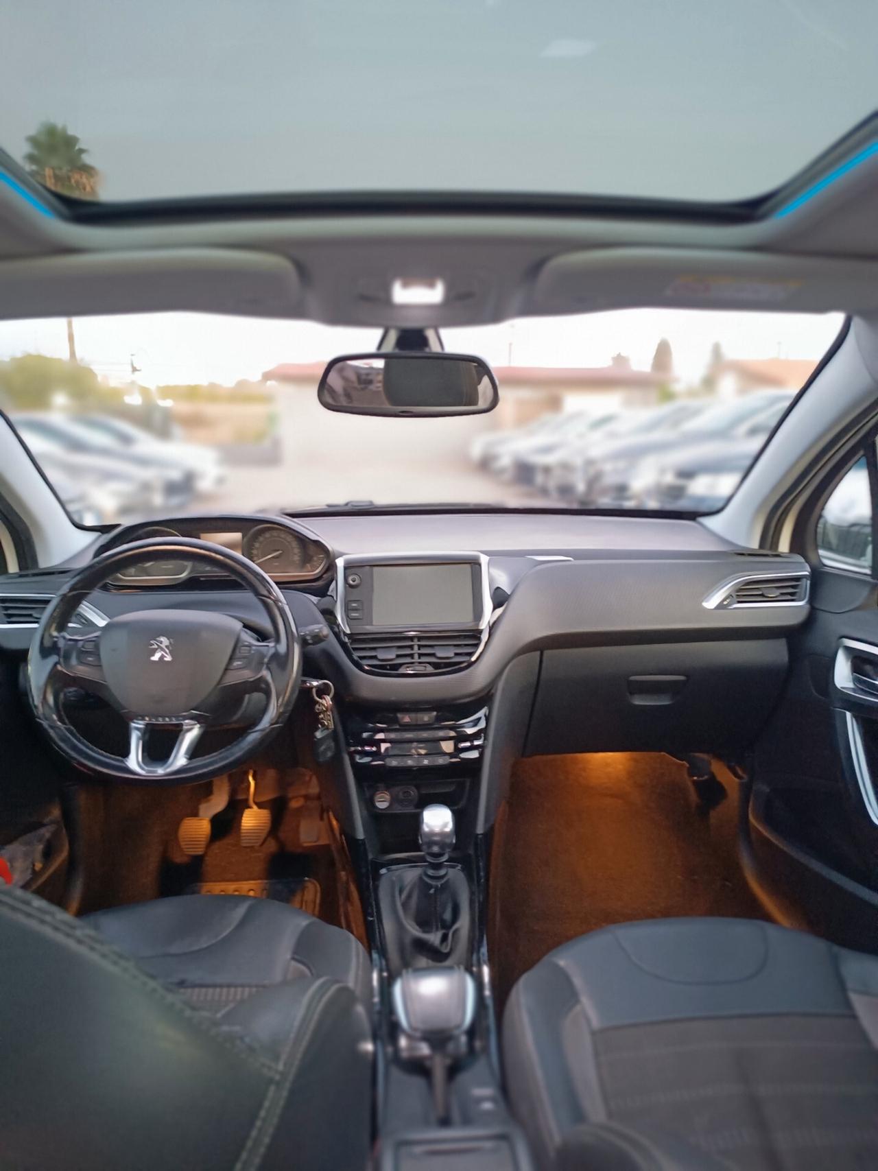 Peugeot 2008 BlueHDi 120 S&S Allure