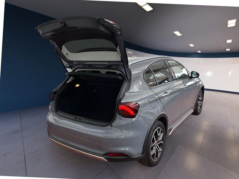 FIAT Tipo 5 porte Cross II 2021 1.0 Cross 100cv