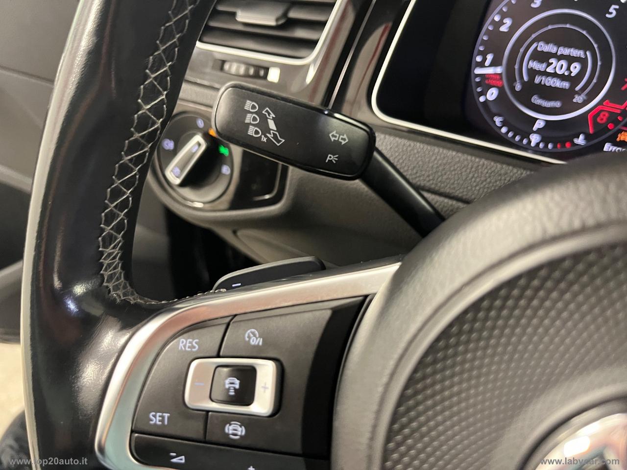 VOLKSWAGEN Golf 1.5 TSI ACT DSG Sport R-LINE BMT