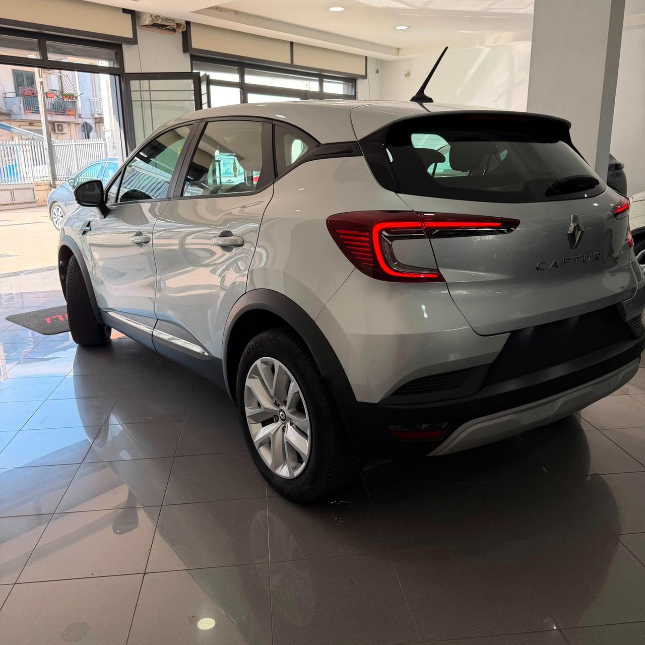 Renault Captur TCe 100 CV GPL FAP Intens