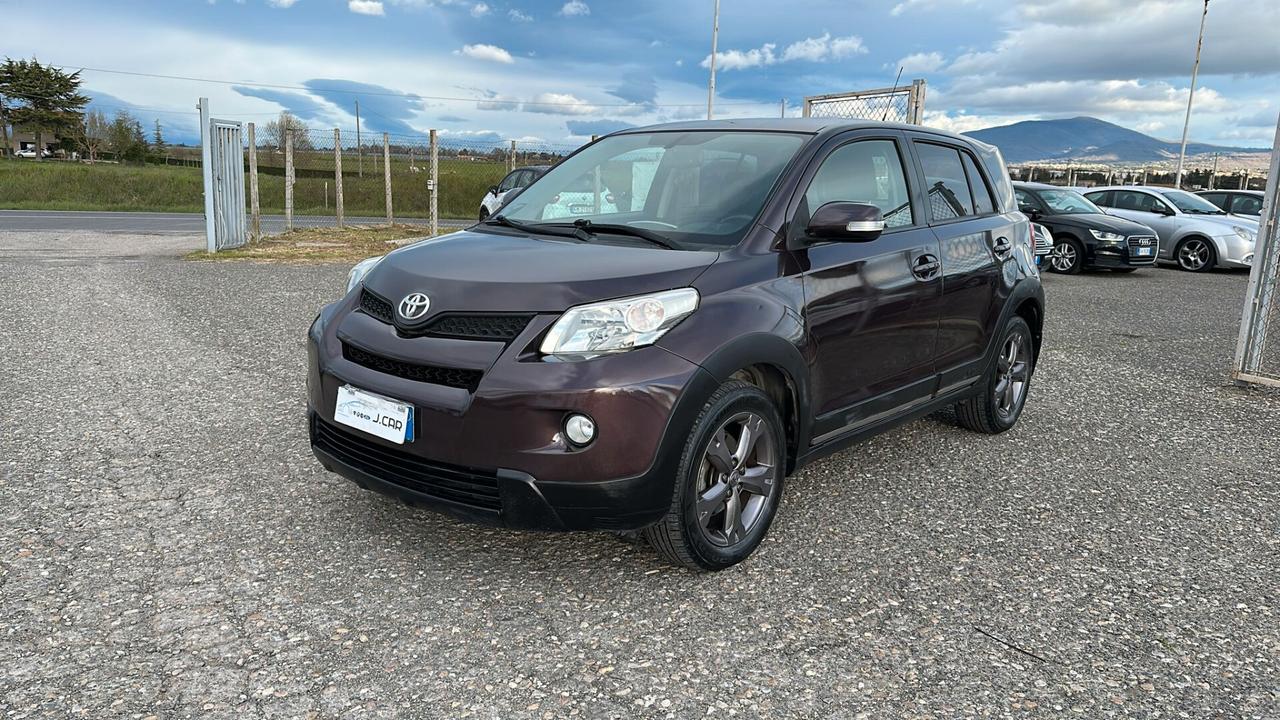 Toyota Urban Cruiser 1.4 D-4D AWD Luxury