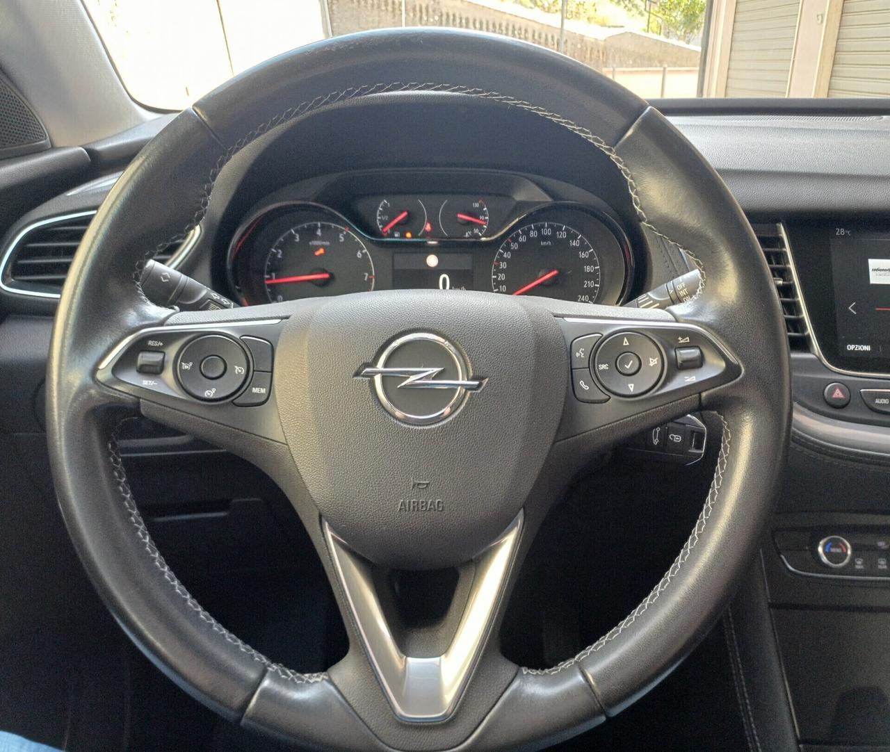 OPEL GRANDLAND X 1.5 DIESEL 130cv BUSINESS EDITION