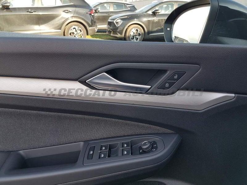 Volkswagen Golf 1.0 eTSI EVO DSG Life