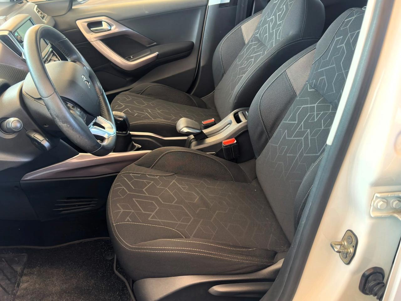 Peugeot 2008 1.4 HDi 68CV Active