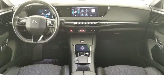 DS AUTOMOBILES DS 4 E-Tense 225 Cross Trocadero