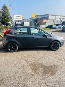 Fiat Grande Punto 1.3 MJT 90 CV 5 porte con gancio traino