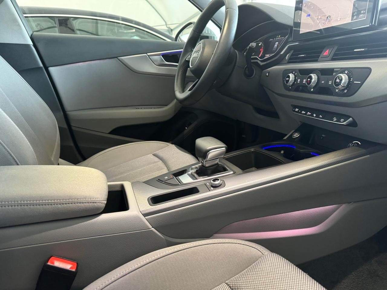 AUDI A4 ALLROAD 2.0 Tdi -Virtual Led Ambient 19