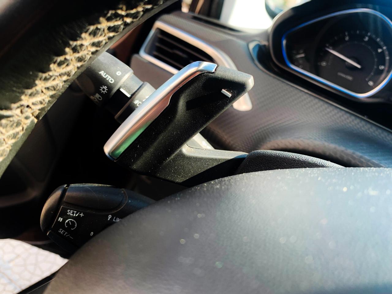 Peugeot 2008 1.6 e-HDi 92 CV Stop&Start ETG6 Allure