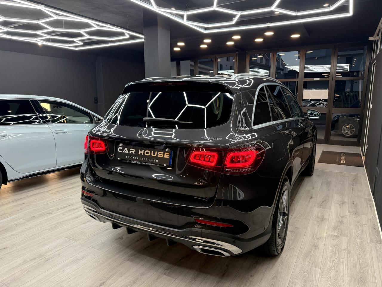 Mercedes Benz GLC 300D 4MATIC PREMIUM