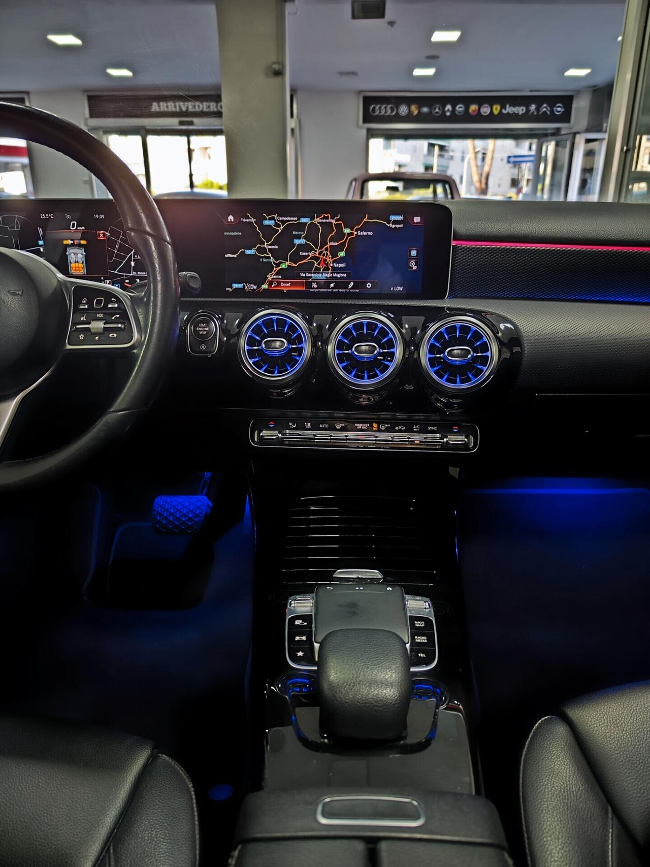 Mercedes-benz A 180 d Automatic Sport Tetto Led