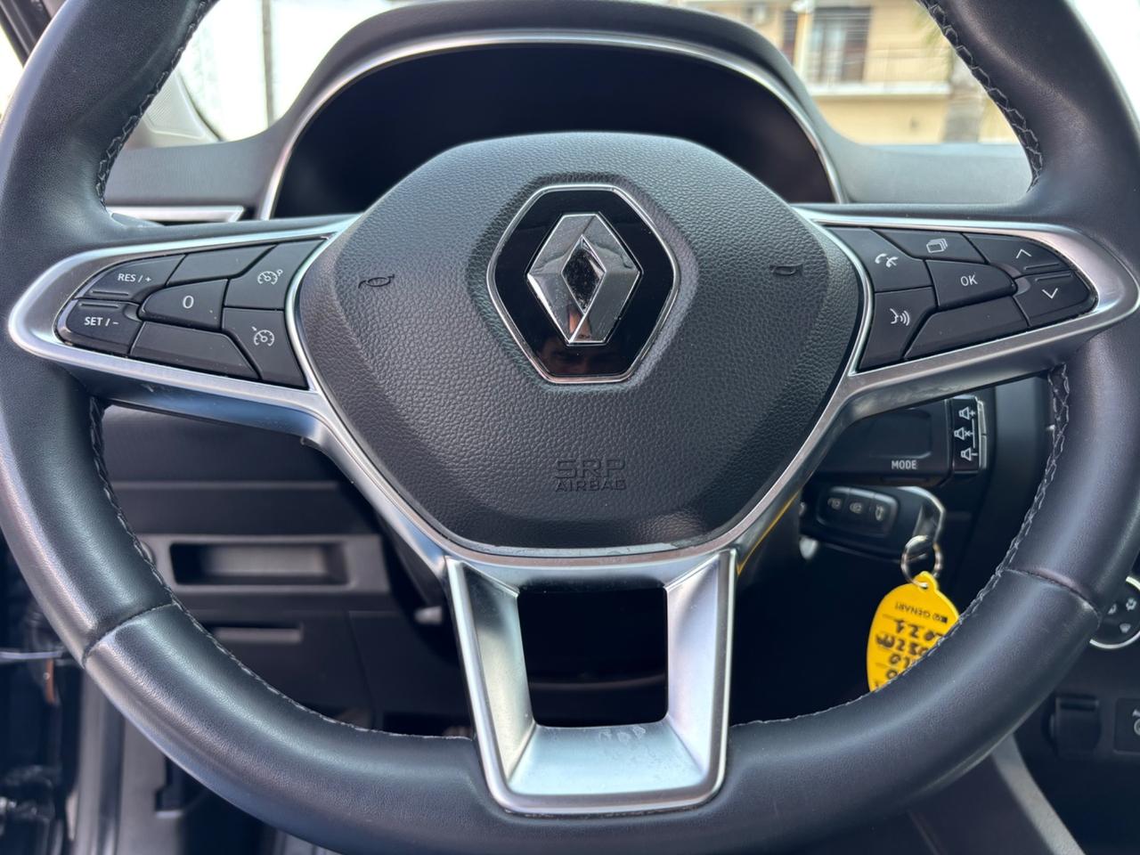 RENAULT CLIO TCE 100CV GPL INTENS
