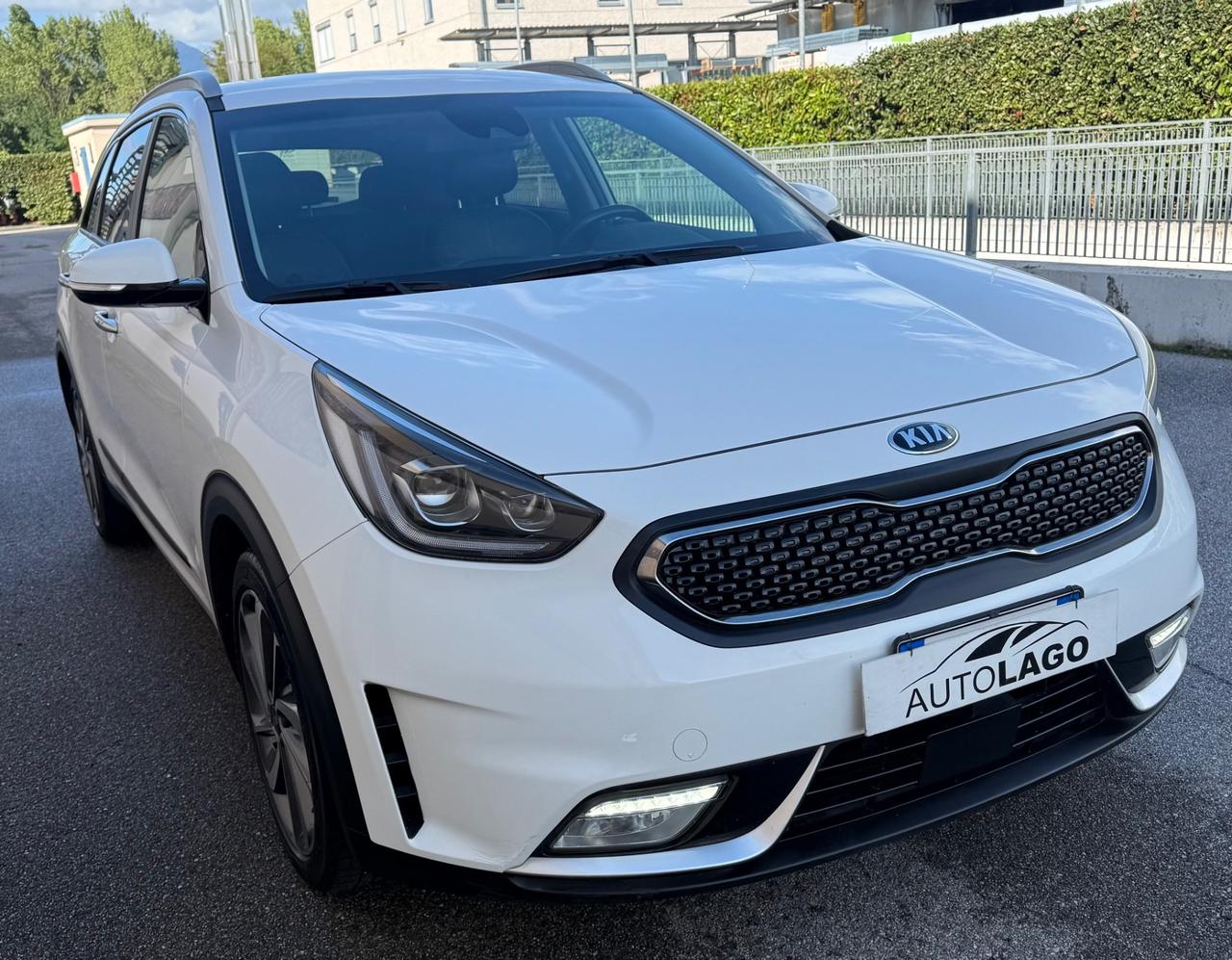 Kia Niro 1.6 GDi DCT HEV Urban..Automatica..