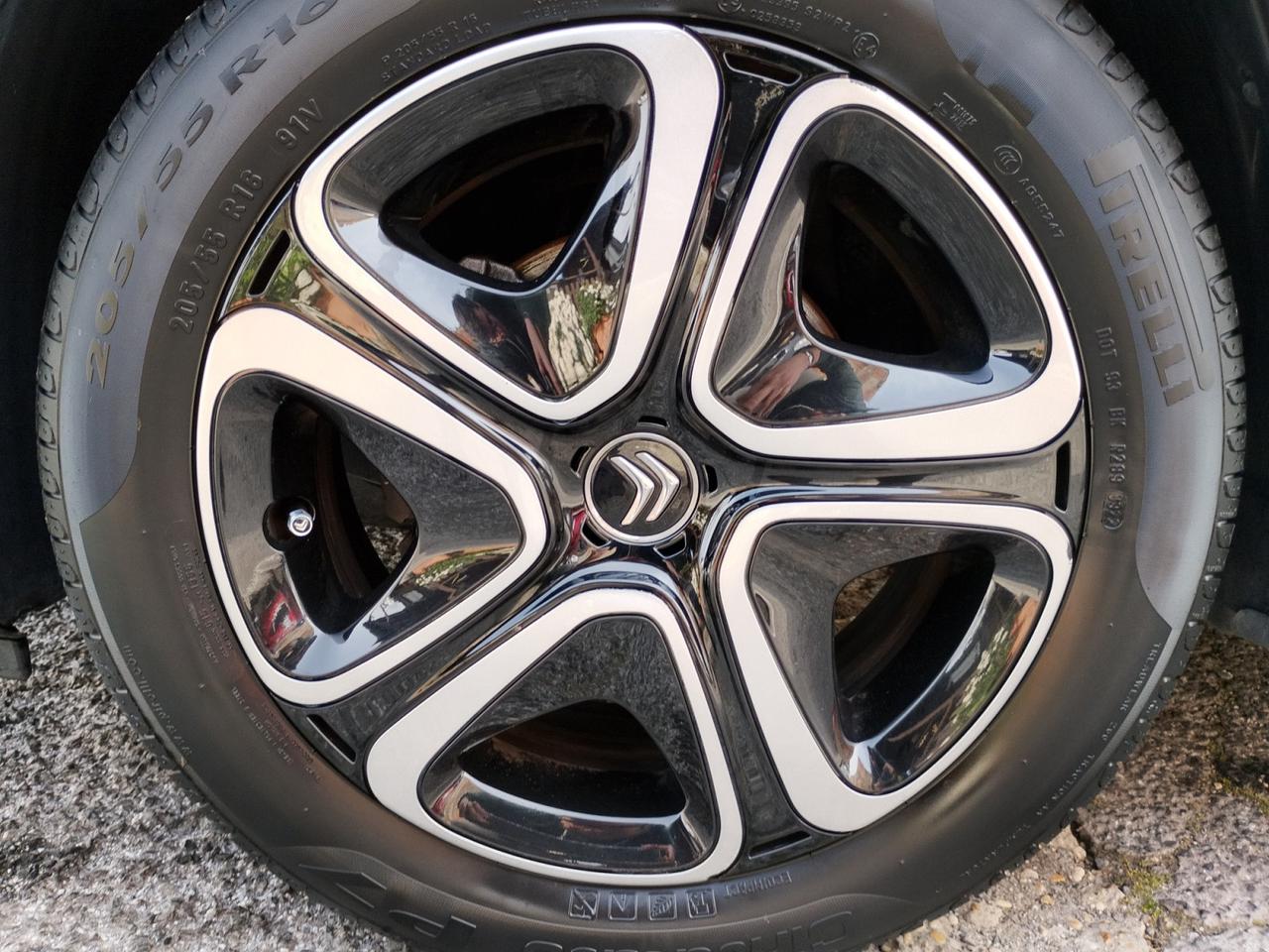 Citroen C3 1.2 puretech Shine s&s 83cv neopatentati my20